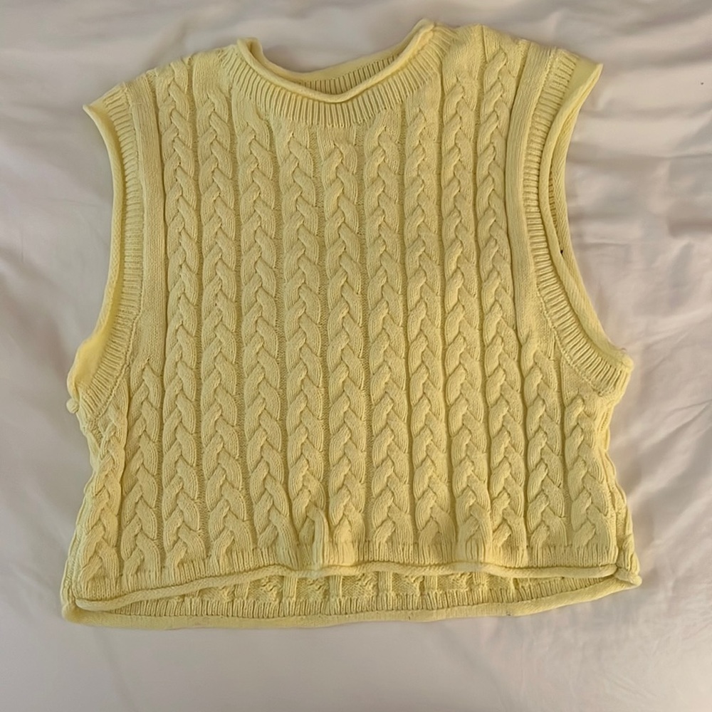 Zara Yellow Cable Knit sweater